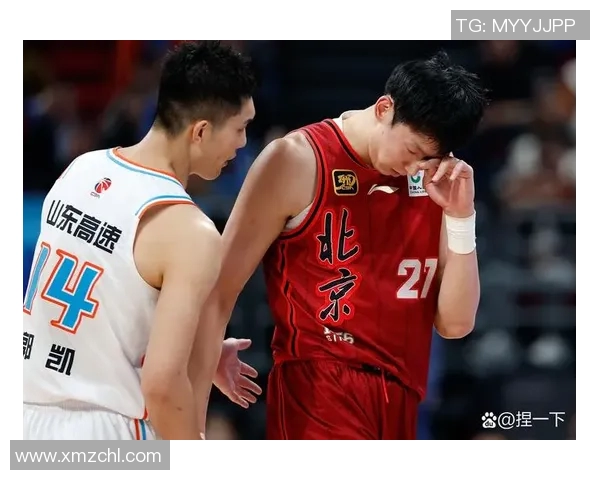 2020年CBA新疆队与山东队激战回顾精彩瞬间与赛场亮点分析