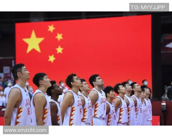 中国国奥男篮迎战乌克兰队全力争胜展现青春风采