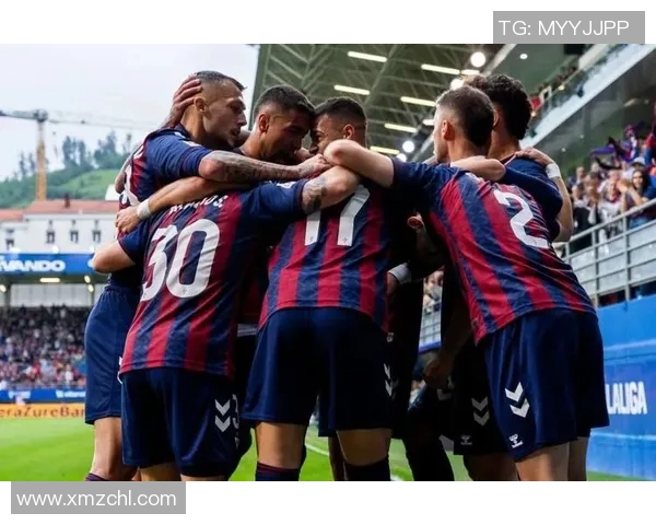 埃瓦尔主场迎战希洪竞技双方争夺关键三分之战