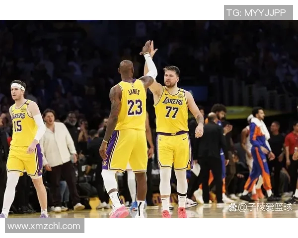 2015年湖人与勇士的激烈对决回顾及其对NBA历史的影响分析