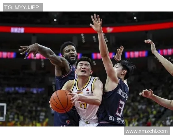 辽宁队与广东队激战正酣谁能在这场巅峰对决中笑到最后