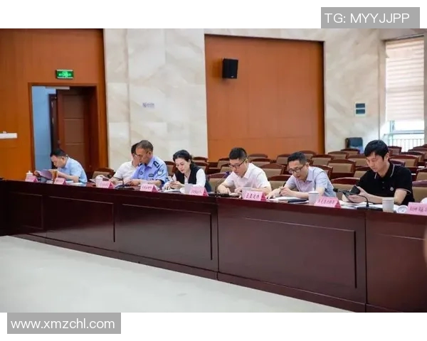 武汉足球队与杭州足球队赛后状态分析与复盘总结